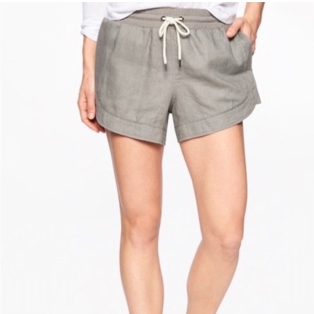 Athleta Beachside Bali Gray Linen Shorts
